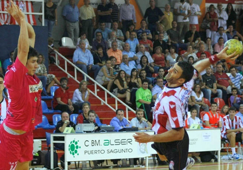 Un gran Alser Puerto Sagunto consigue su primera victoria ante el Naturhouse