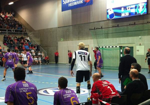 Victoria 24-25 ante el Elverum en la Copa EHF