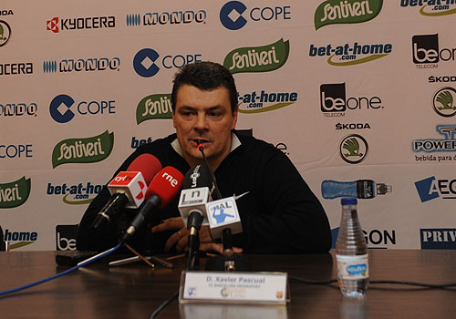 Declaraciones de Xavier Pascual, y Juan Carlos Pastor despu�s de la primera semifinal de la COPA