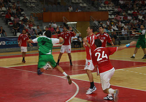 Quabit BM. Guadalajara se enfrenta al Academia Octavio en el regreso de la Liga ASOBAL