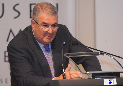 Javier Zuriarrain renuncia a la presidencia de ASOBAL por motivos de salud