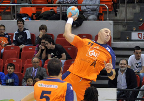 Demetrio Lozano apuesta por el BM. Arag�n y la Liga ASOBAL