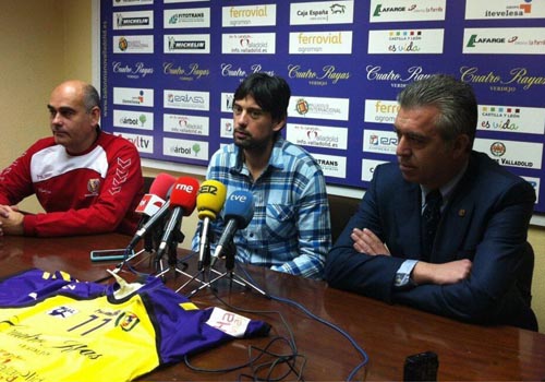 El Cuatro Rayas Valladolid presenta a Garc�a Vega