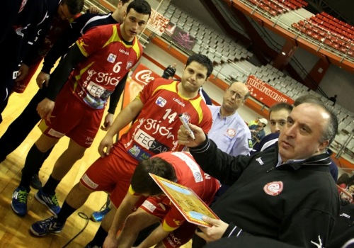Alberto Su�rez: �Necesitamos ser no s�lo el equipo de Gij�n, sino el equipo de toda Asturias� 