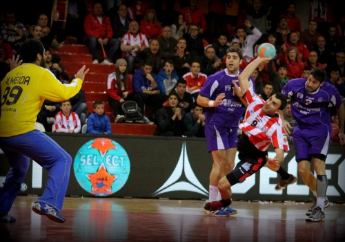 BM. Guadalajara - Ademar Le�n, un pasaporte a Europa en juego