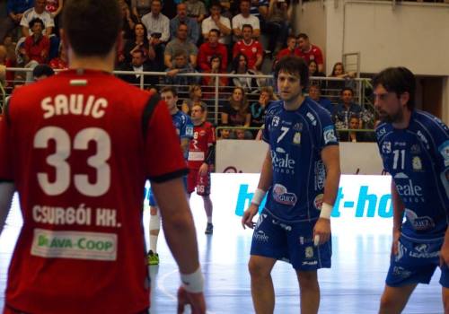Ademar Le�n se despide de la EHF Cup con una victoria