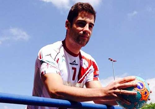 Presentaci�n de V�ctor Vigo como nuevo refuerzo franjivino