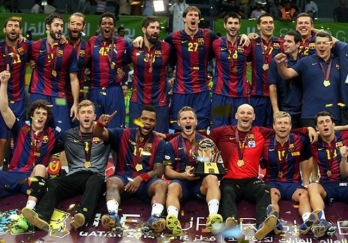 El FC. Barcelona vuelve a te�ir de azulgrana la Superglobe