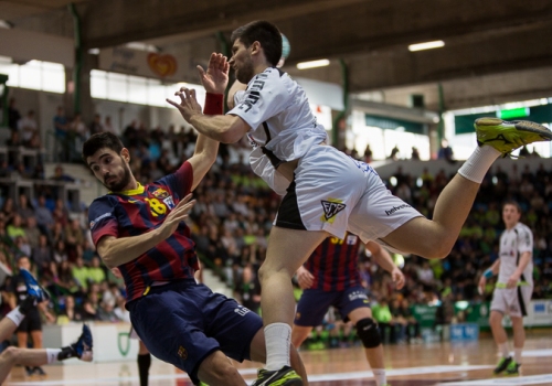 Helvetia Anaitasuna y FC. Barcelona cierran la segunda jornada de Liga ASOBAL en 