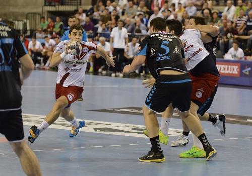 Naturhouse La Rioja recibe a un ca�tico HC Metalurg