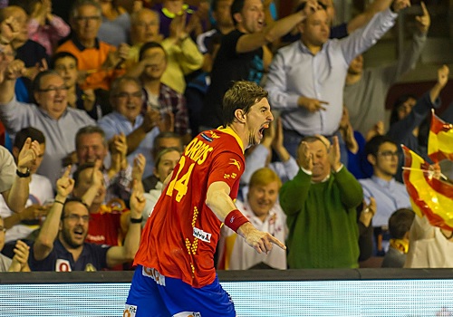 Espa�a se toma la revancha frente a Alemania (26-20)