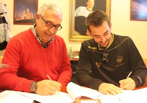Cuenca capitanear� a �ngel Xim�nez durante dos temporadas m�s