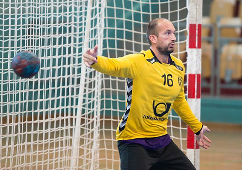 Mile Mijuskovic refuerza la porter�a del BM. Benidorm