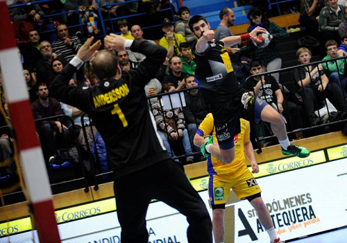 Partido vital de los Hispanos ante la Suecia de Stenmalm