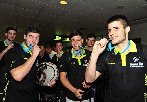 Los Hispanos Junior regresan a casa con el Oro europeo