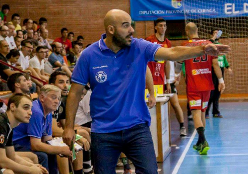 Lidio Jim�nez ampl�a su contrato con Liberbank Ciudad Encantada
