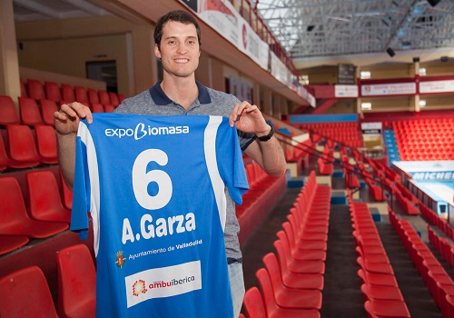 Recoletas Atl�tico Valladolid presenta al Gladiador Garza