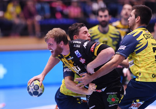Pi�eiro, Kauldi y Sergey Hern�ndez reciben la llamada de la selecci�n absoluta