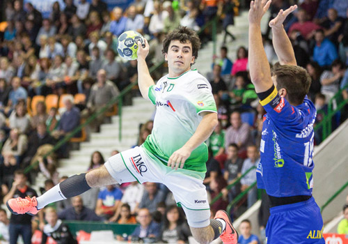 Helvetia Anaitasuna protagoniza un inicio hist�rico en la Liga ASOBAL