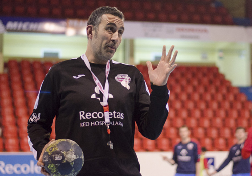 Recoletas Atl�tico Valladolid regresa al trabajo con nuevo t�cnico