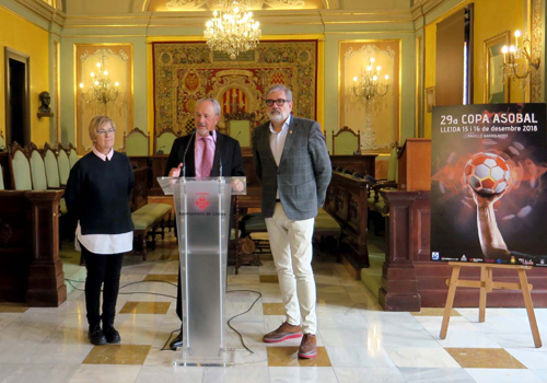 El Sal�n de Plenos del Ayuntamiento de Lleida acoge la Presentaci�n de la Copa ASOBAL
