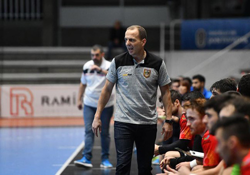 Quique Dom�nguez: �Espero disfrutar y hacer disfrutar mucho a los aficionados�
