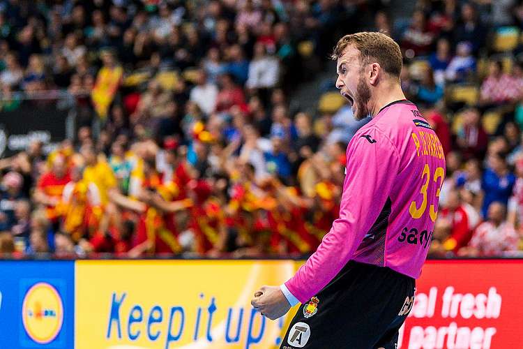 Los bicampeones europeos debutan en el Mundial frente a Brasil 