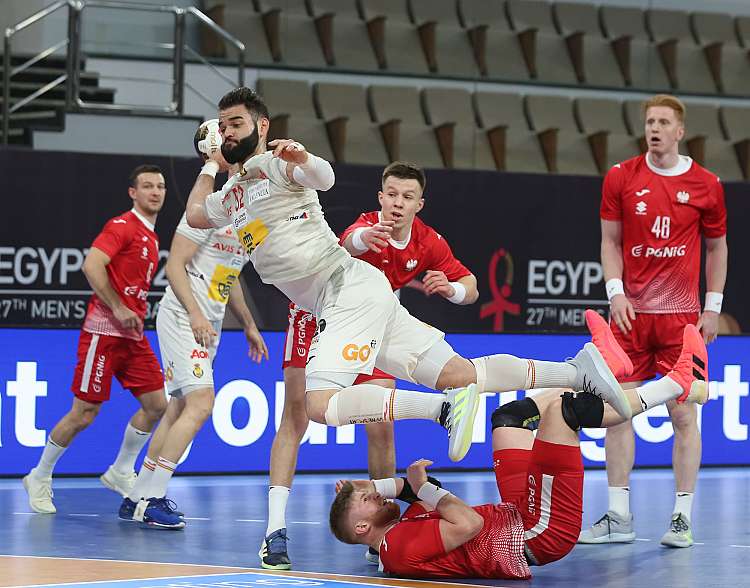 Los Hispanos afrontan un duelo decisivo frente a T�nez 