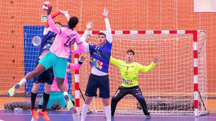 Roberto Rodr�guez se sit�a en lo m�s alto del TOP5 Paradas