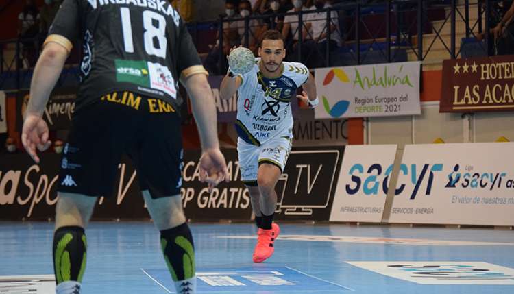 Joao Pedro da Silva vuela hacia el liderato del TOP5 Goles