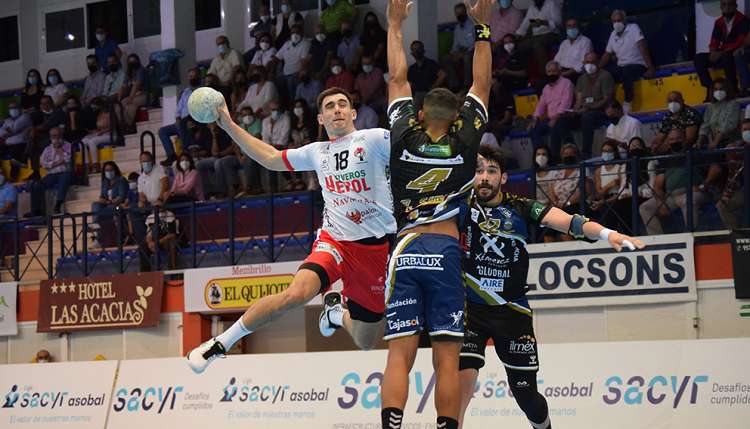 Nava, Granollers y Bidasoa se afianzan en la zona alta de la tabla