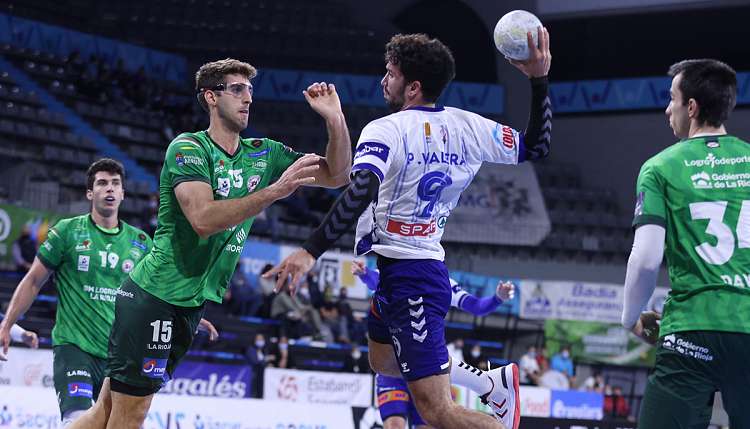 Doble representaci�n de Granollers y Cangas en El 7 Ideal 