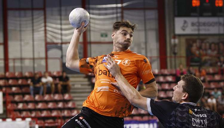 Torrelavega buscar� estrenar su casillero ante Bidasoa