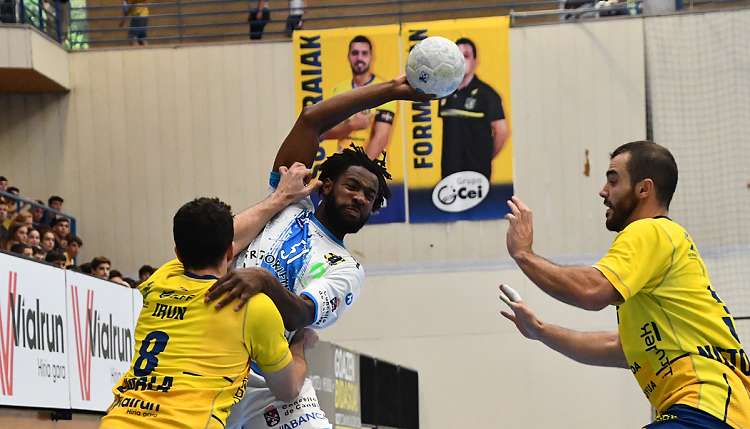 Guadalajara-Cangas, duelo de urgencias en la zona baja de la tabla