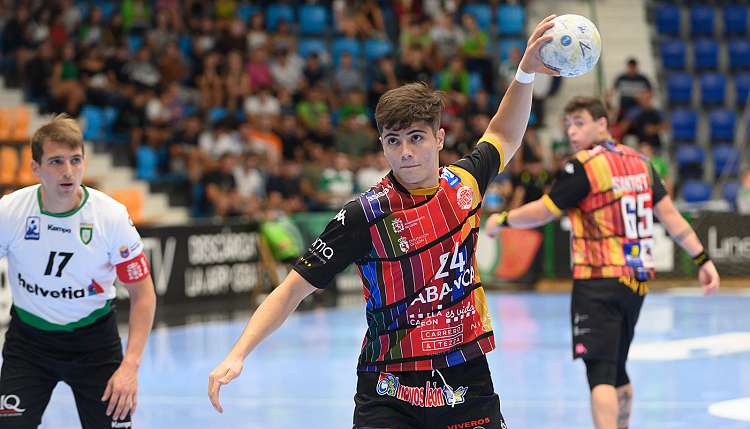 Ademar presume de tres integrantes en el TOP5 de m�ximos goleadores ASOBAL