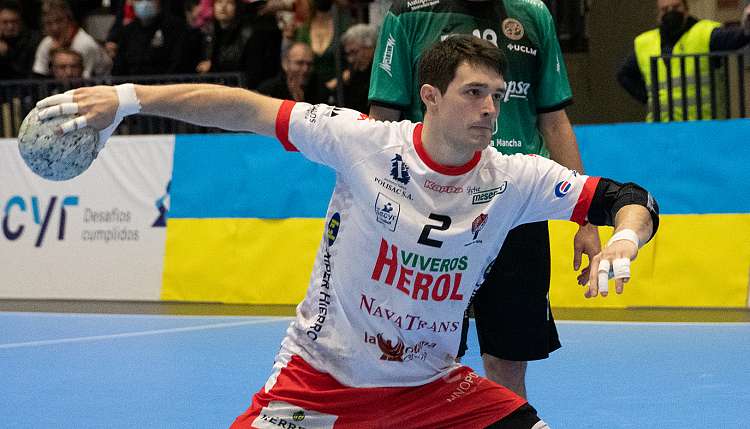 Filip Vujovic refuerza las filas de TM Benidorm hasta 2024
