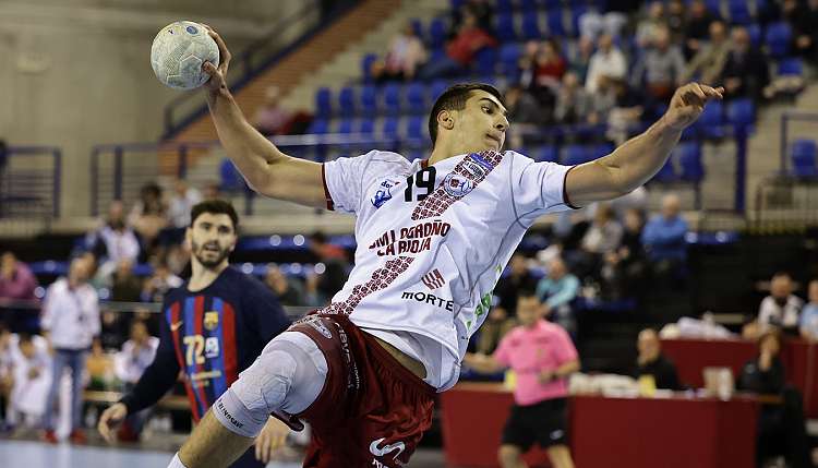 El franjivino Javier Rodr�guez podr�a debutar con los Hispanos