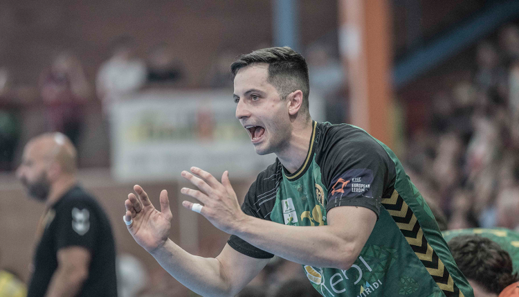 Sergio L�pez renews as captain of REBI Balonmano Cuenca.