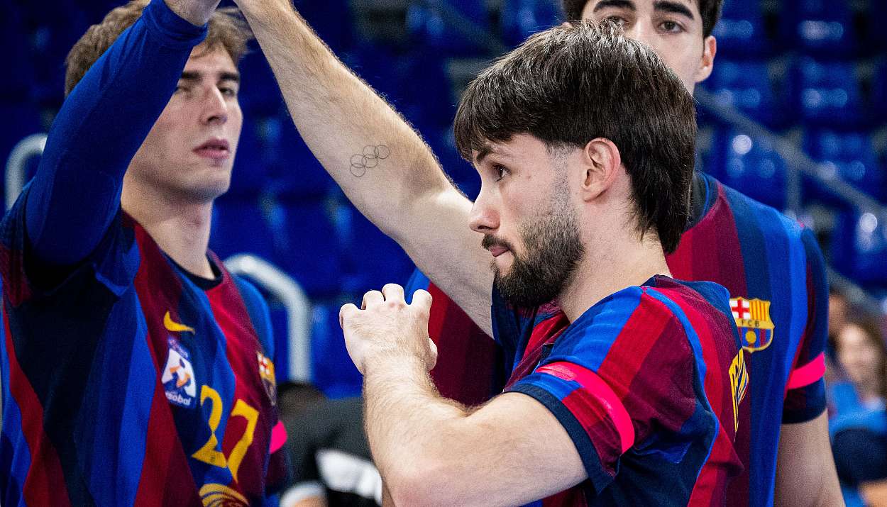 El balonmano ASOBAL se viste de rosa para apoyar la lucha contra el C�ncer de Mama