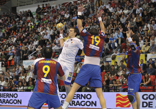 EL PIVOTE DAN�S MARTIN BAGER AL CIUDAD ENCANTADA