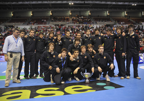 CIUDAD REAL SE ADJUDICA EL TROFEO JUNTA DE COMUNIDADES Y DEBUT DE ABALO