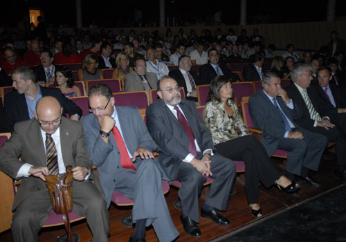 EL FRAIKIN BM GRANOLLERS SE ADJUDICA EL TORNEO CIUDAD DE GRANOLLERS