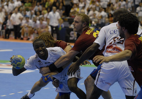 UN EQUIPO EN FASE DE FORMACI�N