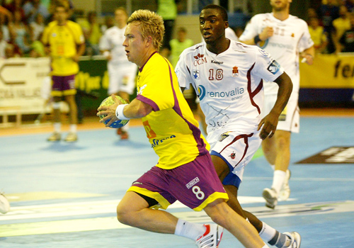 EL PEVAFERSA CAE ANTE EL REALE ADEMAR EN EL ULTIMO MINUTO