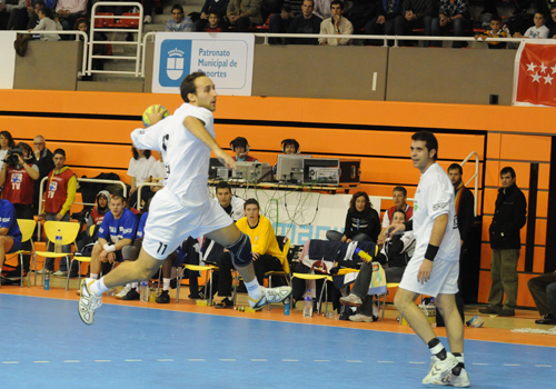 DOMINIKOVIC, RUESGA, FERNANDO, MALMAGRO Y JUANCHO INAUGURAN LA NAVIDAD EN LA MOREA