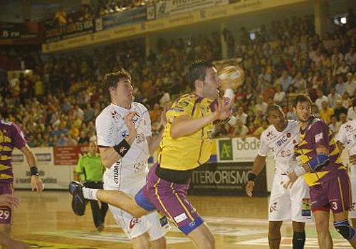 PACO GRANDE LA NUEVA VOZ DEL BALONMANO EN TVE