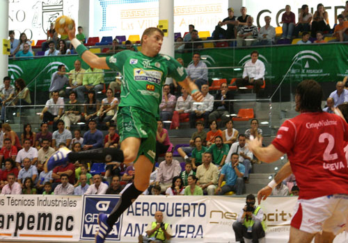 EL ADEMAR DEBUTA EN CASA EL SABADO 22