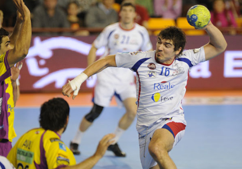 PRESENTADO EL VI TORNEO DE BALONMANO BASE -SAN JOSE 2009-