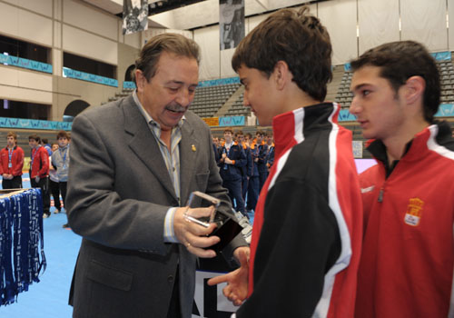 AMADEO SORLI, UN MES DE BAJA
