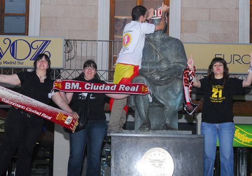 EL FRAIKIN BM GRANOLLERS RECIBE AL LIDER EN EL PALAU
